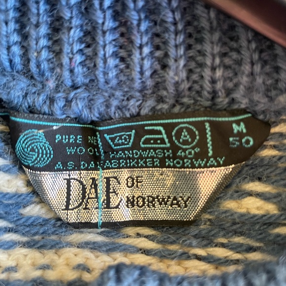 Dale of Norway Vintage 1990s Seteadal Norwegian 100% wool cardigan Size 50 - Picture 5 of 7